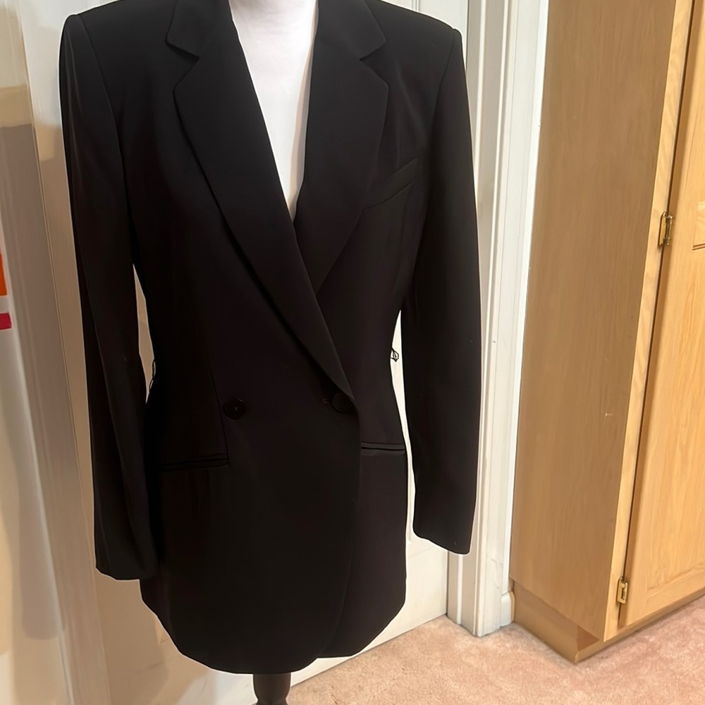 Long belted (or unbelted) blazer.